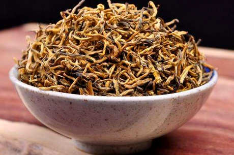女人喝金骏眉好还是普洱茶好，女人喝普洱茶好