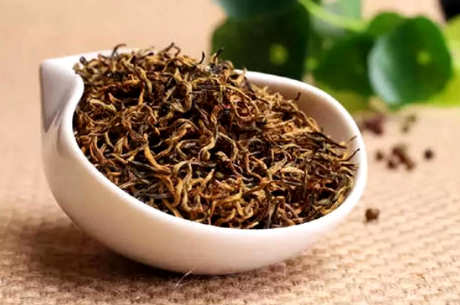 女人喝金骏眉好还是普洱茶好，女人喝普洱茶好