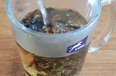 蒲公英和什么一起泡水最好喝？