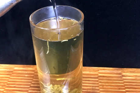 冲泡茉莉花茶的适宜水温是