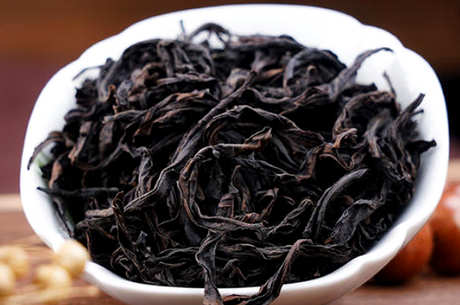 一天喝三杯茶的最佳时间是早上、下午和晚上