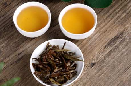 白茶茶饼最好的储存方法，罐冰箱木炭生石灰