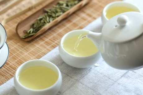 云南古树白茶的功效和独特性