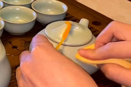 紫砂壶的日常维护技巧