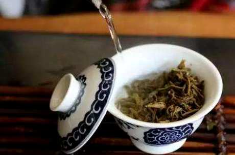 泡茶时为什么要温茶具？泡茶时为什么要先温杯？