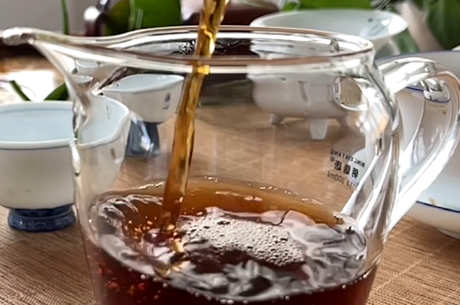 普洱茶收藏生茶还是熟茶