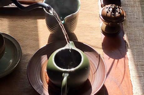 温水能泡茶吗？