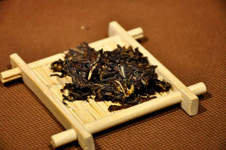 喝普洱茶半年身体变化，喝太多普洱茶对身体有好处吗？