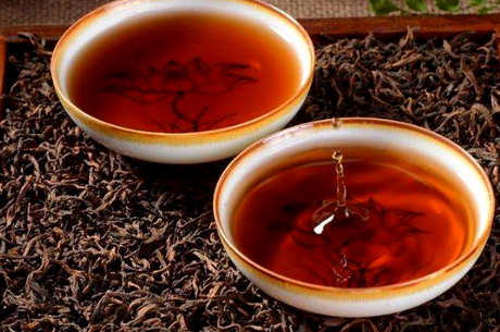 普通家庭如何储存普洱茶？普洱茶可以存放在客厅吗？