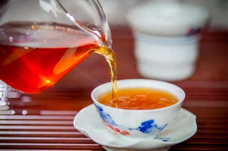 红茶冲泡温度