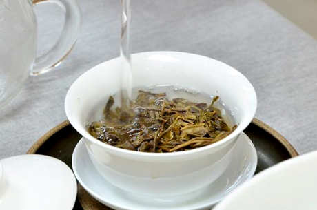 如何冲泡普洱茶？
